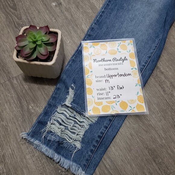 Uppertendom * Relaxed Light Wash Destroyed Jeans M - Picture 11 of 12